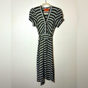 Voom by Joy Han Green and Gray Striped Dress with Owl Belt Pin Size Medium